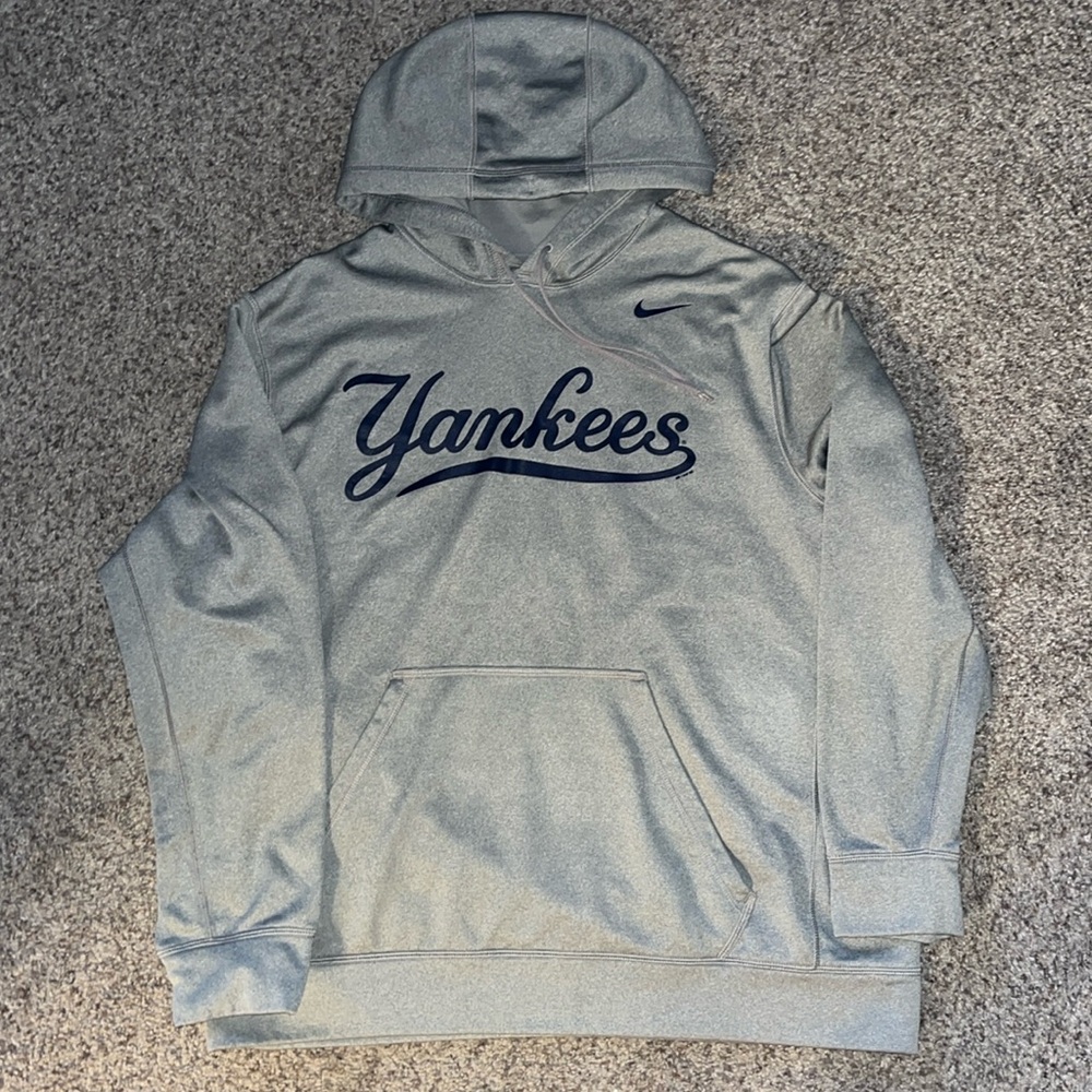 Nike Yankees hoodie, soft, thick, oversized (XL)